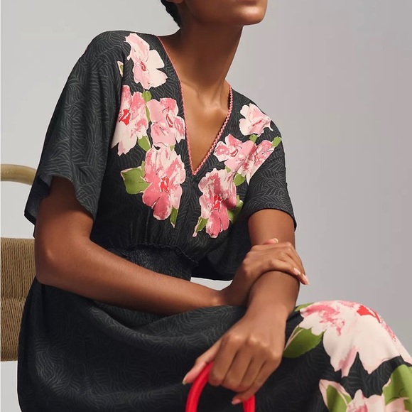 ❤️HOST PICK❤️ Anthropologie ‘Titania Kaftan’. One Size fits most. - Picture 3 of 4